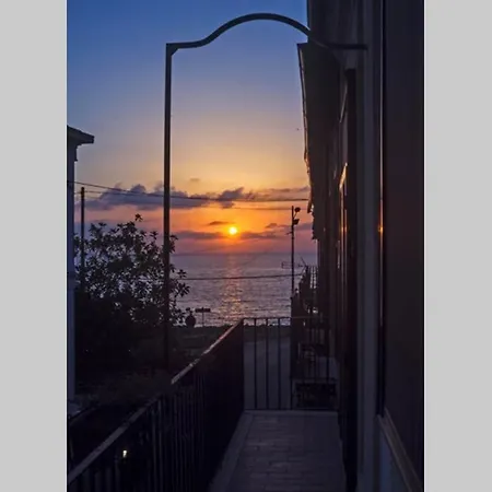 Relax On The Sea Villa