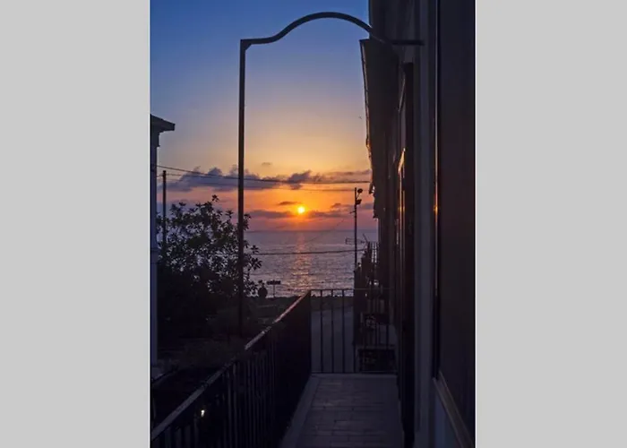 Relax On The Sea Villa